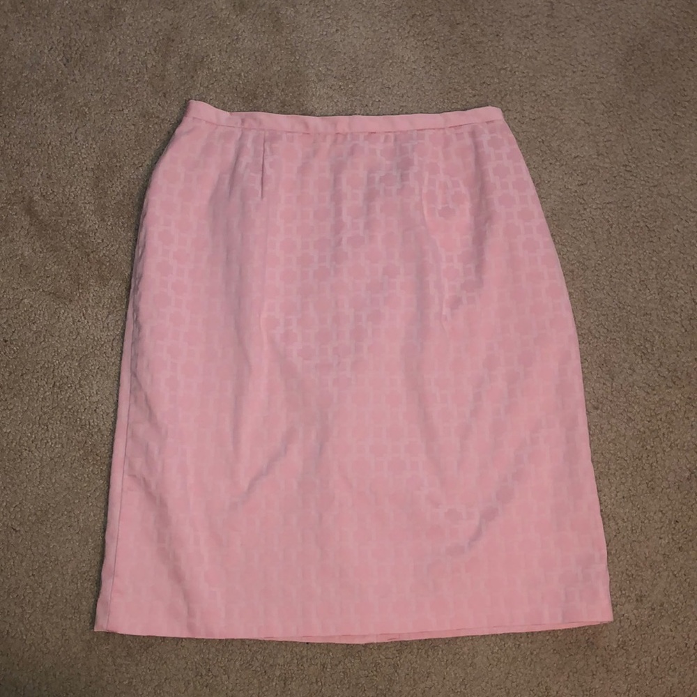 Women’s Kasper skirt suit and blazer set - Picture 2 of 4